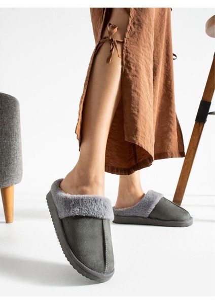 Sagu Kadın Ev Terliği Peluş Ev Terliği Ses Yapmaz Taban Sıcak Şık Kürklü Terlik modelleri