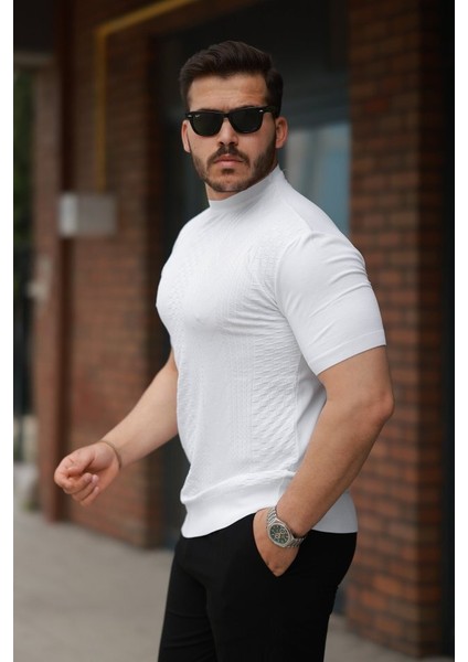 Erkek Desen Dokulu Kısa Kollu Tişört fiyatları