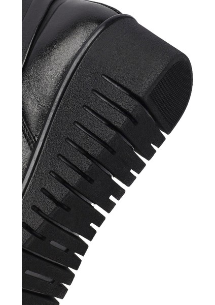 Kadın Siyah Fermuarlı Deri Comfort Bot 25WFD411018