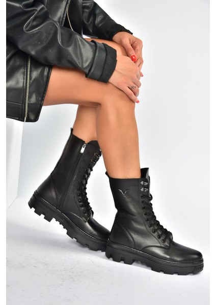 V999049103 Siyah Hakiki Deri Kadın Postal Bot