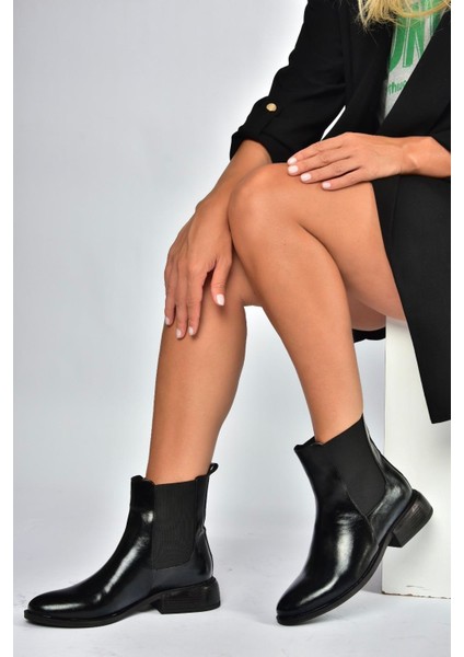 V312367309 Siyah Alçak Topuklu Kadın Bot fırsatları