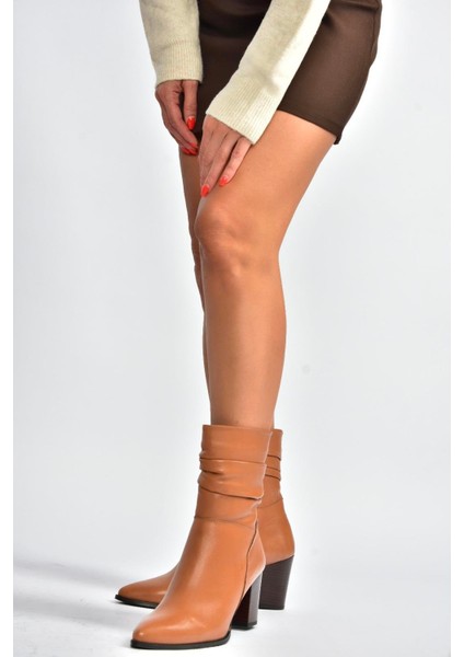V398095103 Taba Hakiki Deri Kalın Topuklu Kadın Bot