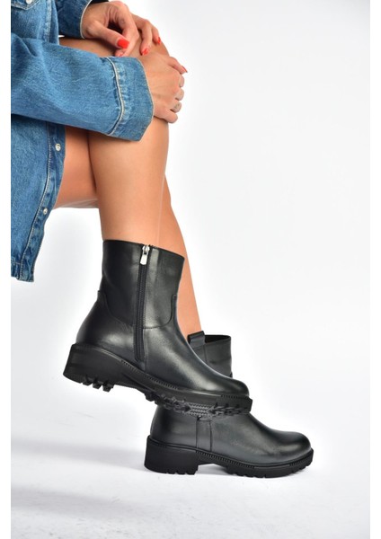 V654070403 Siyah Hakiki Deri Kadın Bot modelleri