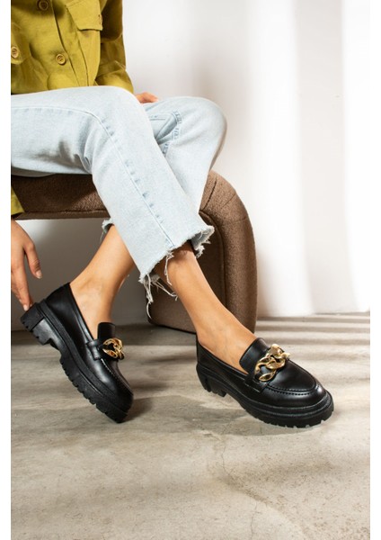 Günlük Kadın Loafer Klasik Kalın Tabanlı Zincirli Oval Burunlu Makosen Ayakkabı 400-420-430-440