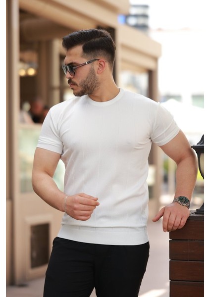 Erkek Ince Çizgi Dokulu Bisiklet Yaka Kısa Kollu T-Shirt