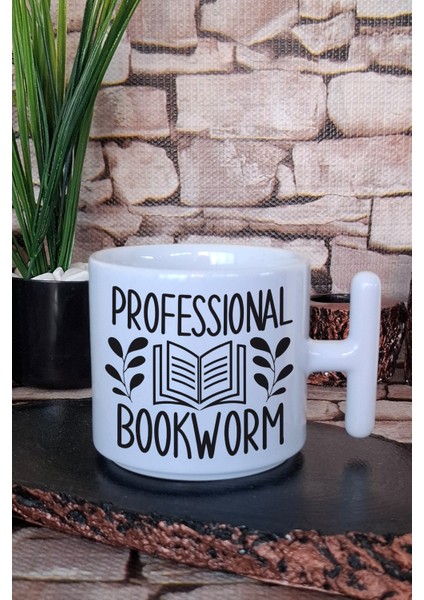 Professional Bookworm Desenli Kitap Tutkunu Hediyelik T Kulplu Latte Fincanı Kupa Bardak