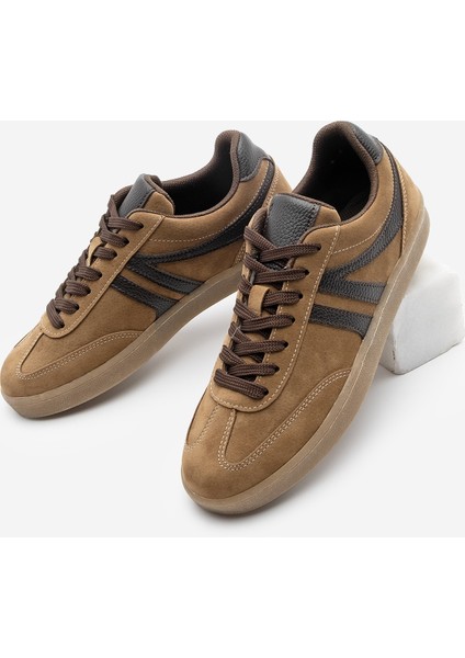 Kadın Sneaker Bağcıklı Düz Taban Spor Ayakkabı Tiyone Taba