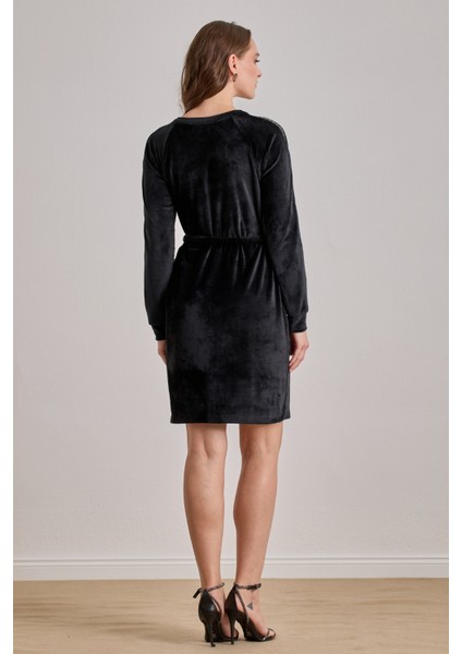 Diz Üstü Siyah Kadife Elbise fiyatları
