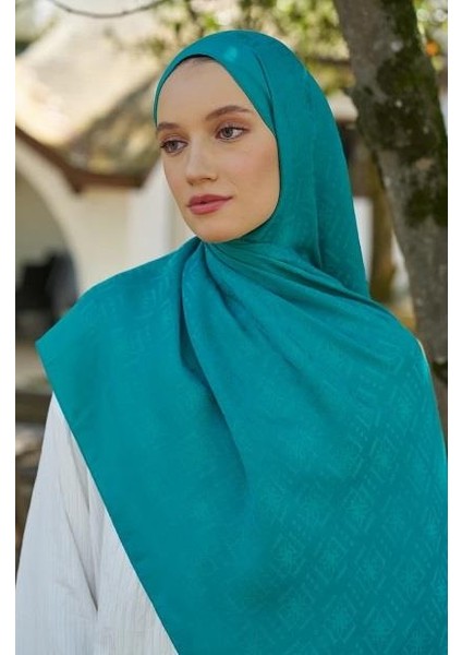 Welness Logo Desen Şal 01103025-BENETTON