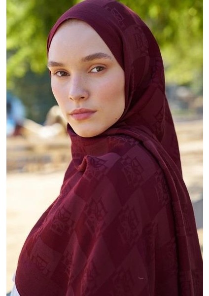 Welness Dama Monogram Desen Şal 01092025-BORDO