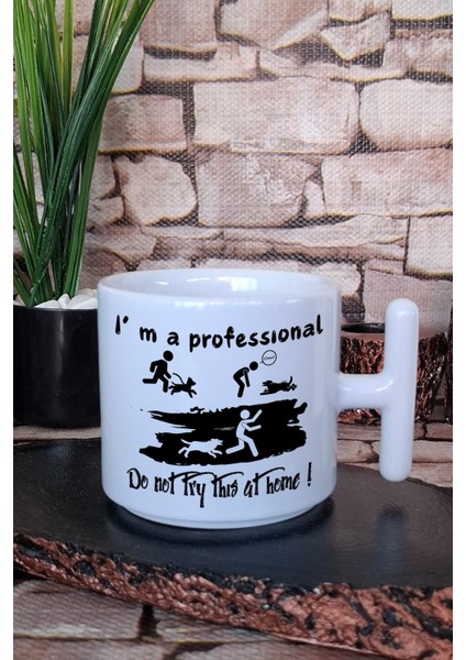 Veteriner Hekim, Veterinerlik Temalı Eğlenceli Hediyelik T Kulplu Latte Fincanı Kupa Bardak