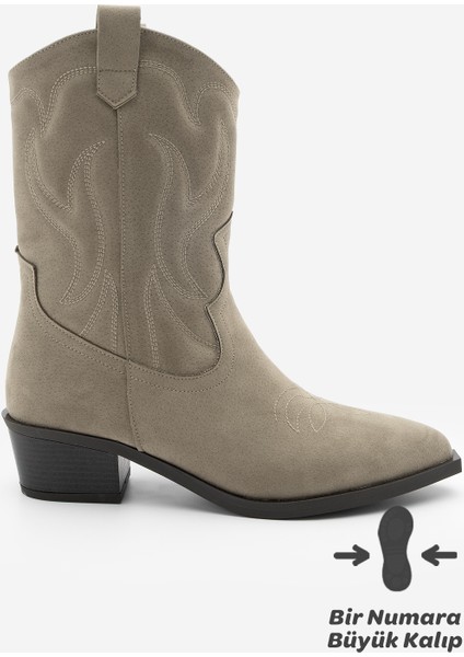 Kadın Sivri Burun Nakışlı Western Bot Nilva Vizon Süet modelleri