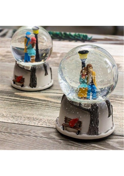 Işıklı Müzikli Sevgi Temalı Çift Orta Boy Kar Küresi modelleri