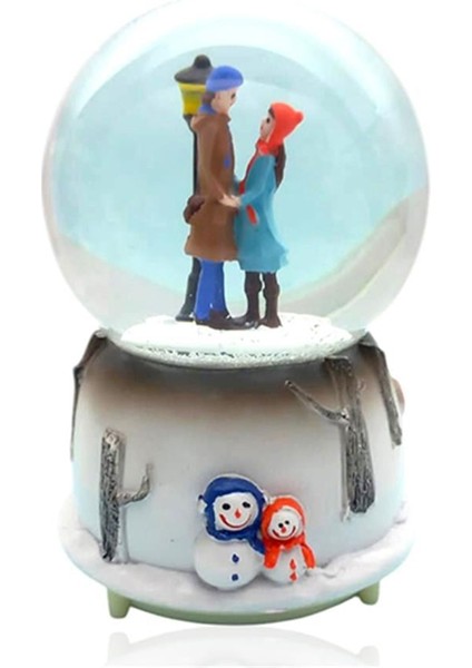 Müzikli Renk Değişiren Işıklı Kar Püskürtmeli Çift Sevgi Temalı Kar Küresi