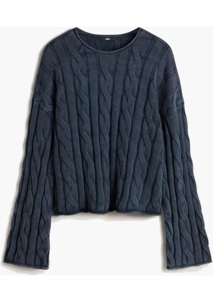 Mila Cable Knit Crop