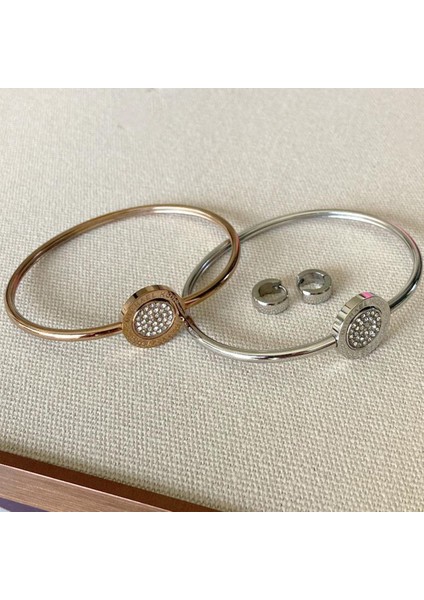 Çift Kelepçe Küpeli Çelik Kombin Set fırsatları