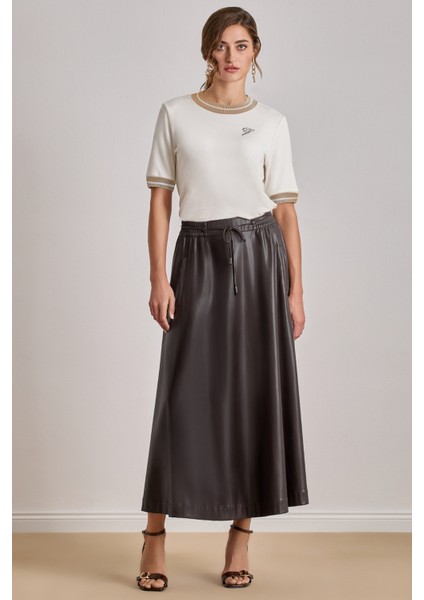 Düz Kesim Ekru Örme Bluz