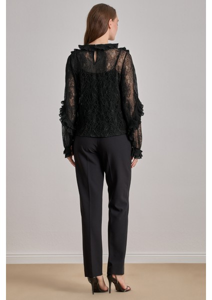 Düz Kesim Siyah Dantel Bluz fiyatları