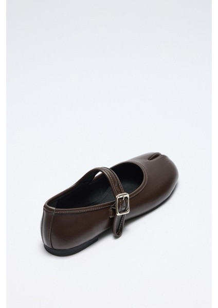 Babet 2526 - Parmak Arası Tek Bantlı Acı Kahve Kadın Babet modelleri