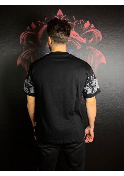 Göğüs ve Kol Baskılı %100 Pamuk T-Shirt modelleri