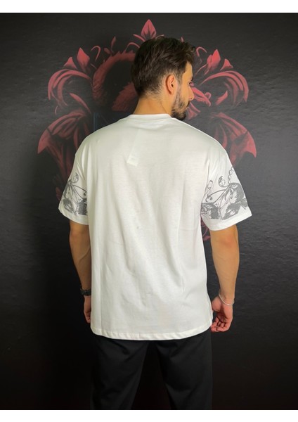 Göğüs ve Kol Baskılı %100 Pamuk T-Shirt fiyatları