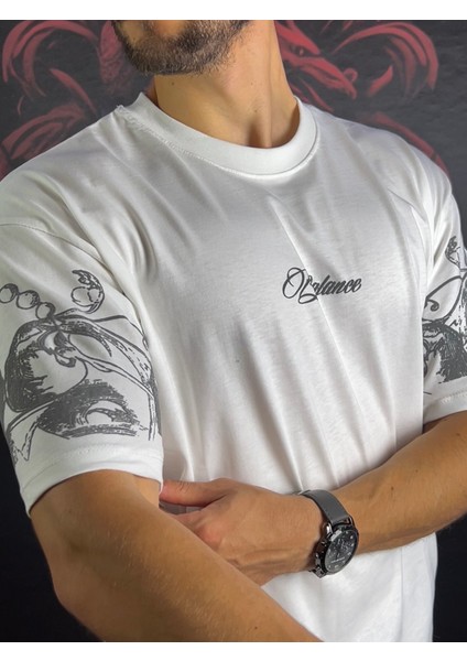 Göğüs ve Kol Baskılı %100 Pamuk T-Shirt fırsatları