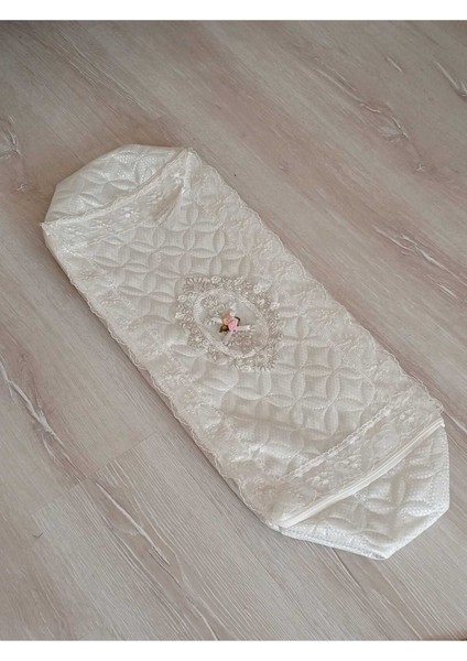 Iki Kişilik Ekru Bohça Seti, Fransız Motifli, Püsküllü, 20X30X60 cm Boyutlarda indirimleri