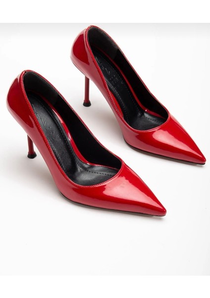 Kırmızı Rugan Stiletto modelleri