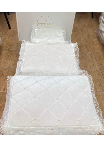 Kadife Inci Işlemeli Güpürlü 3'lü Set, Şık ve Zarif Ev Dekoru Seçeneği