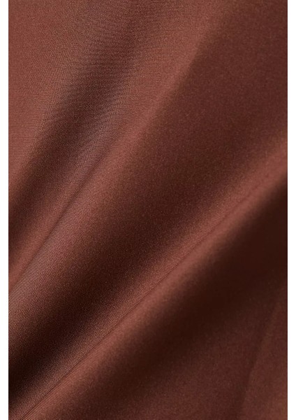 Body Plunge Thong Bodysuit, Derin Yaka, Tanga Kesim, Şık ve Cesur Silüet fiyatları