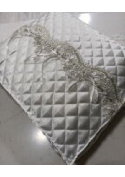 Ekru Bohçalık Hurç, Şık ve Kullanışlı Ev Düzenleme Ürünü