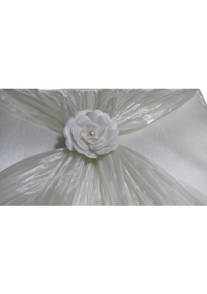 Inci ve Fiyonklu Şık Hurç, Ekru Renkli, Zarif ve Kullanışlı Saklama Çözümü. modelleri