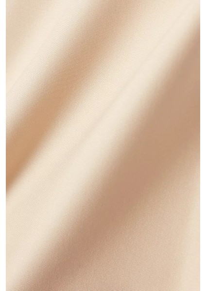 Body Plunge Thong Bodysuit, Derin Yaka, Tanga Kesim, Şık ve Cesur Silüet modelleri