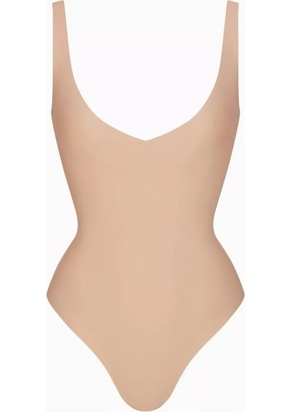Body Plunge Thong Bodysuit, Derin Yaka, Tanga Kesim, Şık ve Cesur Silüet