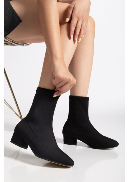 Ferran Kadın Siyah Streç Kalın Topuklu Bot