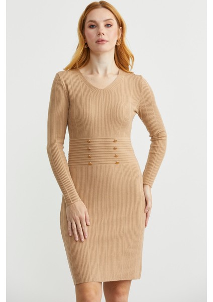 Düğme Detaylı V Yaka Triko Elbise - Kamel