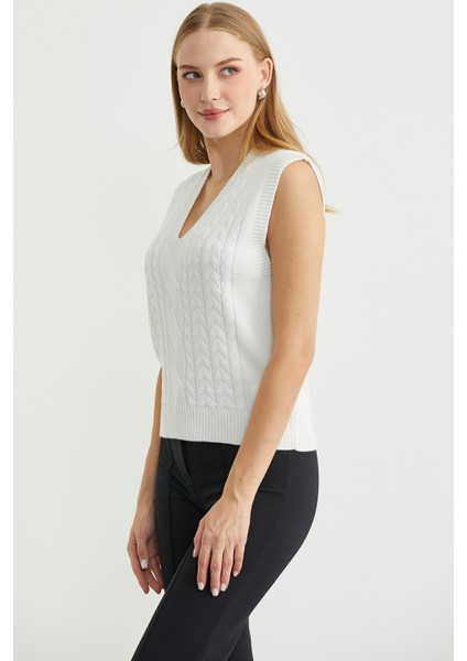 V Yaka Saç Örgü Triko Süveter - Kemik indirimleri