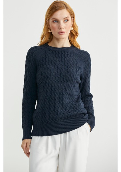 Saç Örgü Motifli Yuvarlak Yaka Triko Kazak - Lacivert fırsatları