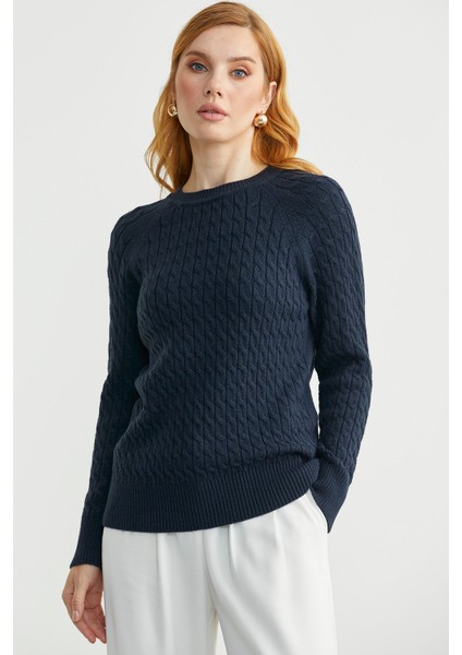 Saç Örgü Motifli Yuvarlak Yaka Triko Kazak - Lacivert indirimleri