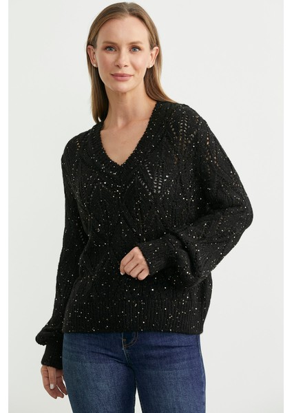 Delikli V Yaka Pullu Triko Kazak - Siyah fiyatları