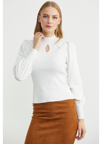 Dik Yaka Balon Kol Triko Kazak - Kemik fiyatları