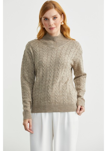 Dik Yaka Motifli Yünlü Triko Kazak - Bej fiyatları