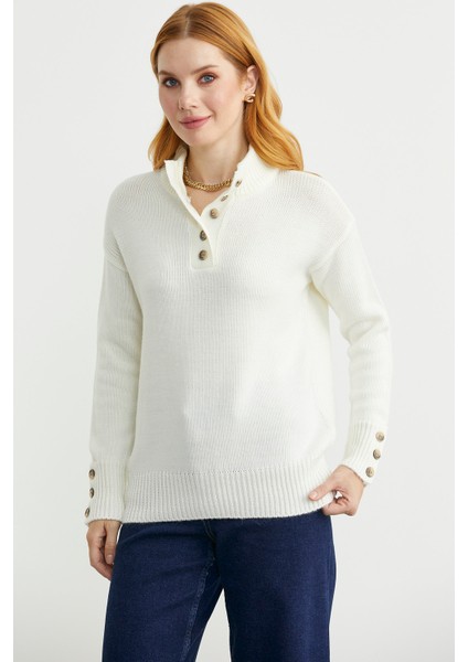 Dik Yaka Düğme Detaylı Yünlü Triko Kazak - Kemik fırsatları