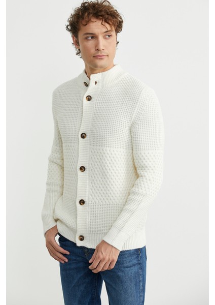 Petek Motifli Dik Yaka Triko Hırka - Kemik modelleri