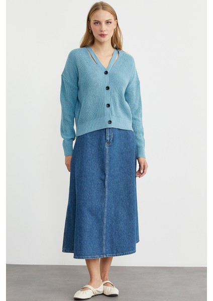 Yaka Detaylı Düğmeli Triko Hırka - Açık Mavi fiyatları