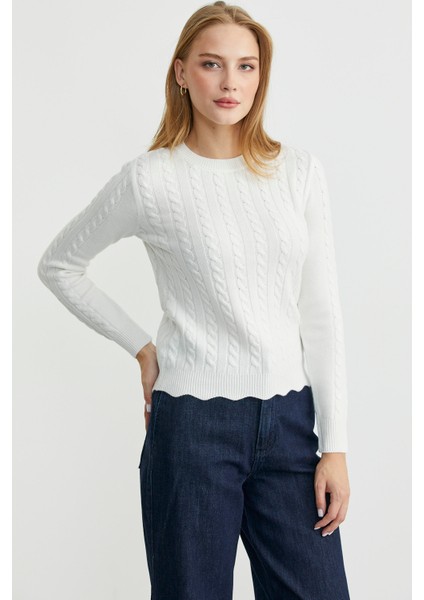 Dilimli Saç Örgülü Triko Kazak - Kemik