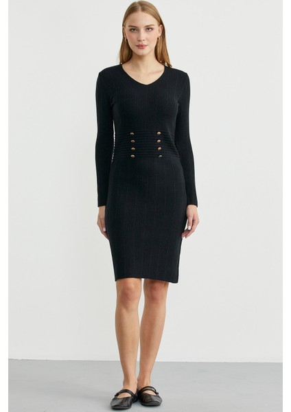 Düğme Detaylı V Yaka Triko Elbise - Siyah