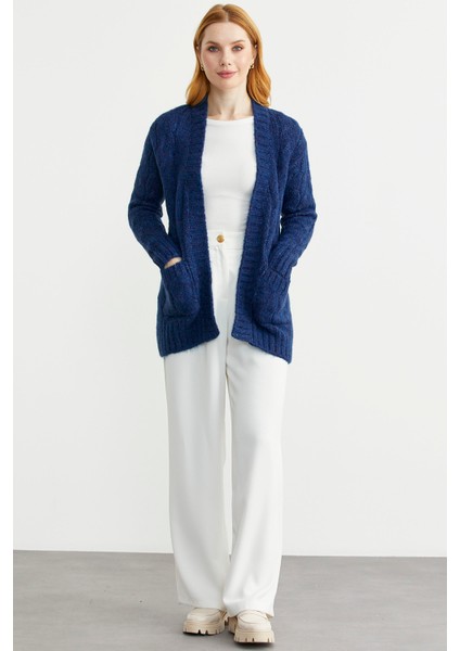 Saç Örgü Motifli Cepli Triko Hırka - Lacivert