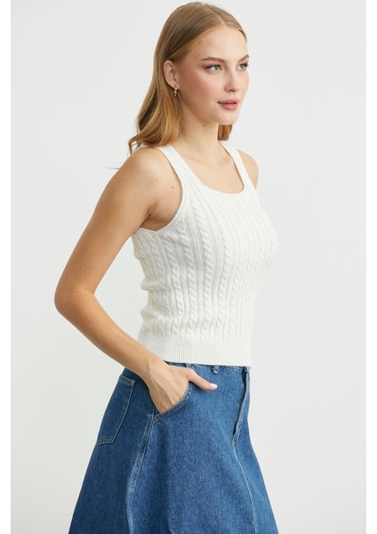 Saç Örgü Kare Yaka Triko Atlet - Kemik indirimleri