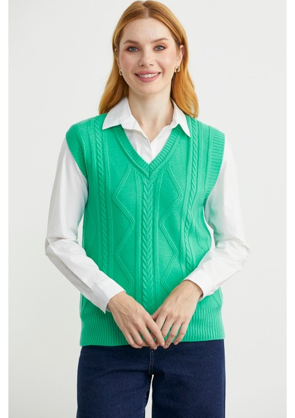 V Yaka Motifli Triko Süveter - Yeşil fırsatları